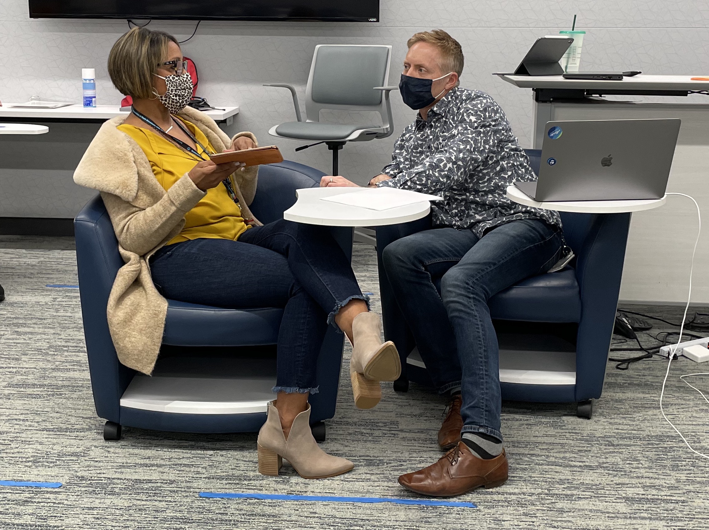 Usability testing setup covering eight scenarios with six participants.